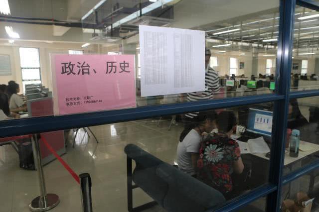 郑州中招阅卷四级质检保障公平，预计7月8号公布成绩 