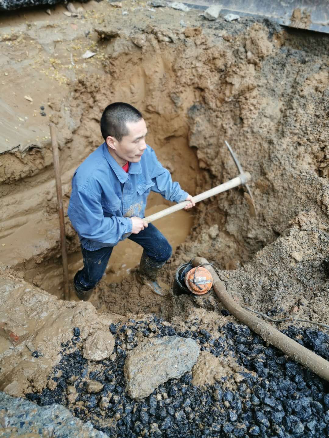 B8mFGbwX..jpg.jpg