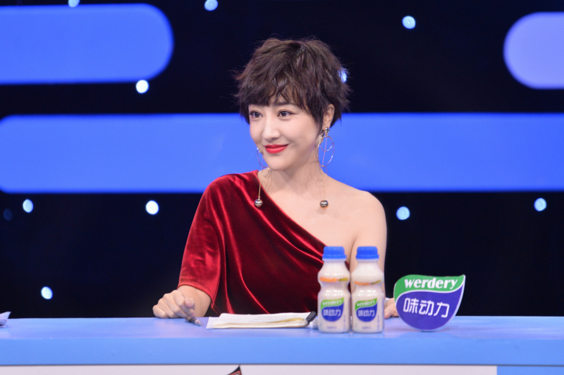 左岩面对如此爱玩的女嘉宾,导师左岩表示婚前的自己也是如此爱玩:和